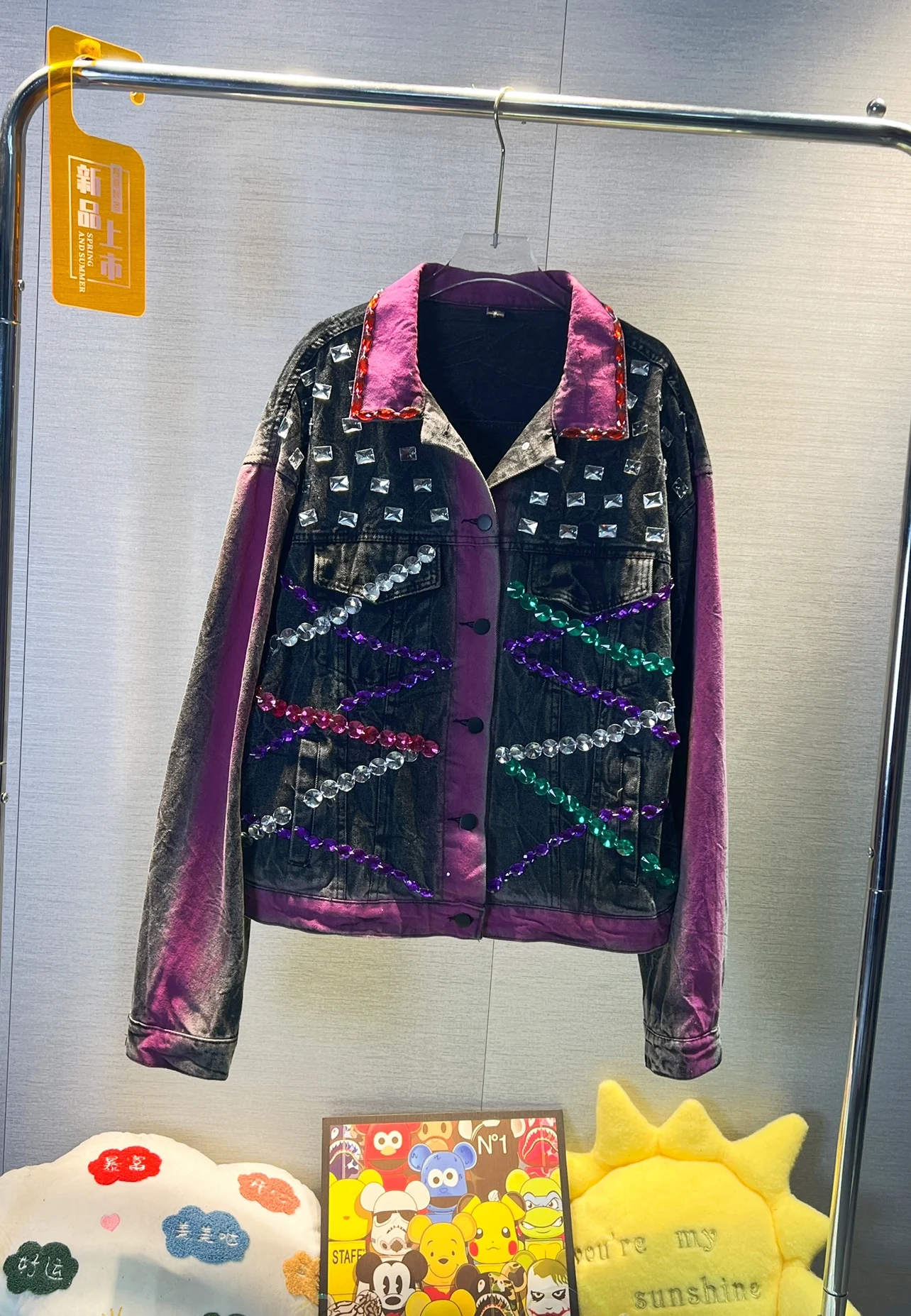 2023 New Spring Fashion Women Denim Clothes Colorblock Tie-dyed Printing Diamond Beading Loose Jacket Casual Female Jean Coat
2023 New Spring Fashion Women Denim Clothes Colorblock Tie-dyed Printing Diamond Beading Loose Jacket Casual Female Jean Coat