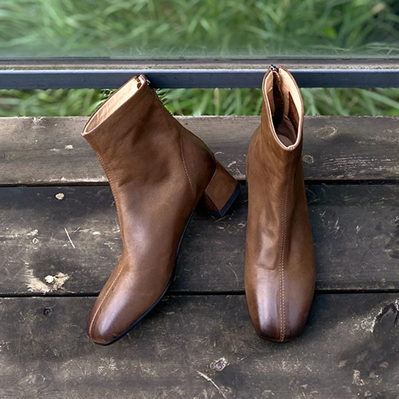 Heihaian Short Boots 2023 Autumn/Winter New Retro Style Commuter Ankle Boots With Back Zipper Round Head Chunky Heel Boots Women
Heihaian Short Boots 2023 Autumn/Winter New Retro Style Commuter Ankle Boots With Back Zipper Round Head Chunky Heel Boots Women