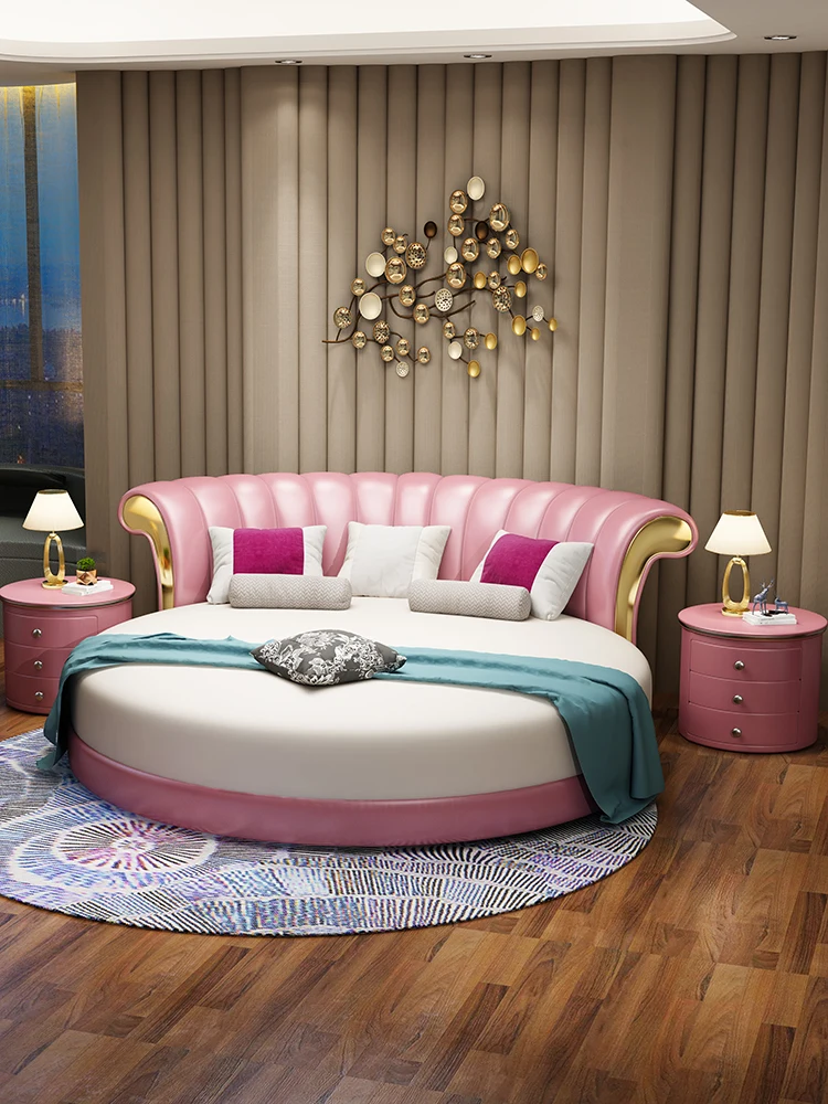 Light luxury double round bed modern simple master bedroom luxury hotel princess size real cowhide round bed
Light luxury double round bed modern simple master bedroom luxury hotel princess size real cowhide round bed