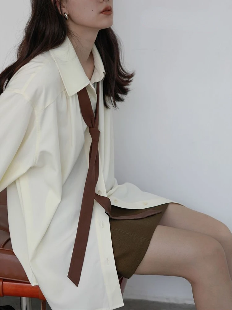 2023 Spring Simple Vintage Long Sleeve Button Up Shirt Women Korean Style Solid Tie Casual Blouse Loose Clothes Top Trend
2023 Spring Simple Vintage Long Sleeve Button Up Shirt Women Korean Style Solid Tie Casual Blouse Loose Clothes Top Trend