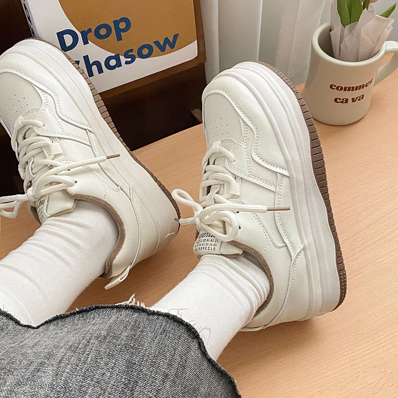 2023 New White Sneakers for Women Thick Bottom Platform Flats Sport Shoes Female Winter Keep Warm Shoes Casual White Vulcanized
2023 New White Sneakers for Women Thick Bottom Platform Flats Sport Shoes Female Winter Keep Warm Shoes Casual White Vulcanized