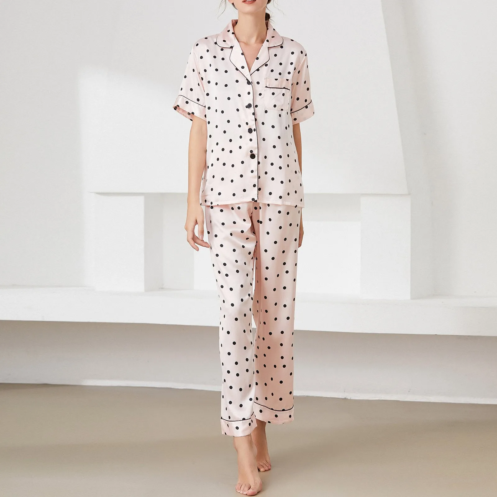 Новое поступление, женская одежда для сна, весенне-осенний пижамный комплект на пуговицах с длинным рукавом для женщин, длинные брюки, простые комплекты, Женская домашняя одежда
Новое поступление, женская одежда для сна, весенне-осенний пижамный комплект на пуговицах с длинным рукавом для женщин, длинные брюки, простые комплекты, Женская домашняя одежда