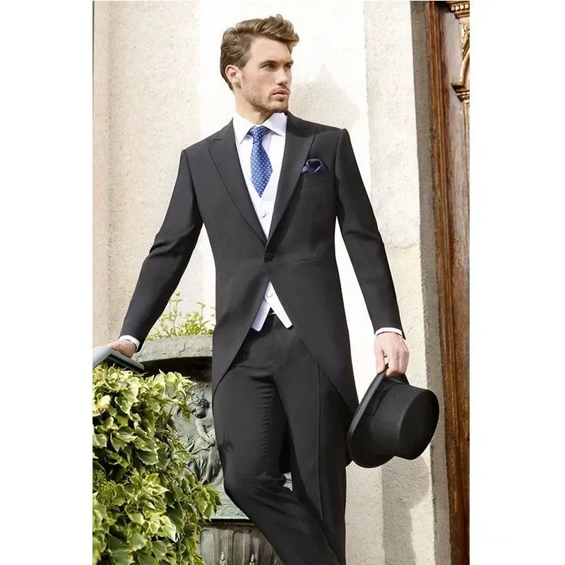 

Модные черные мужские костюмы с длинной курткой и брюками, белый жилет, 3 предмета, приталенный костюм для мужчин, Свадебный вечерний комплект для мужчин