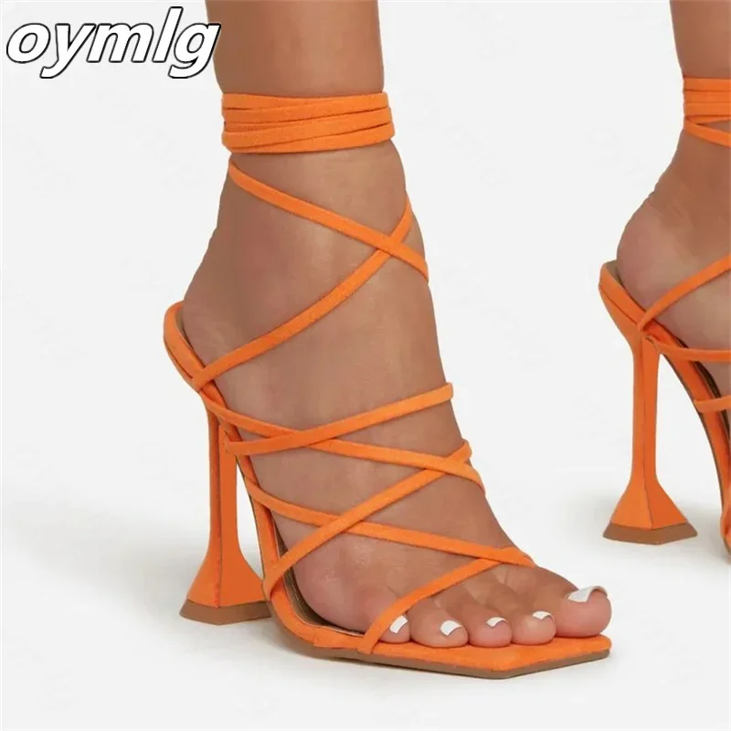 2024 new summer large size women's shoes simple Roman style square head strap stiletto high heels sandals wholesale
2024 new summer large size women's shoes simple Roman style square head strap stiletto high heels sandals wholesale