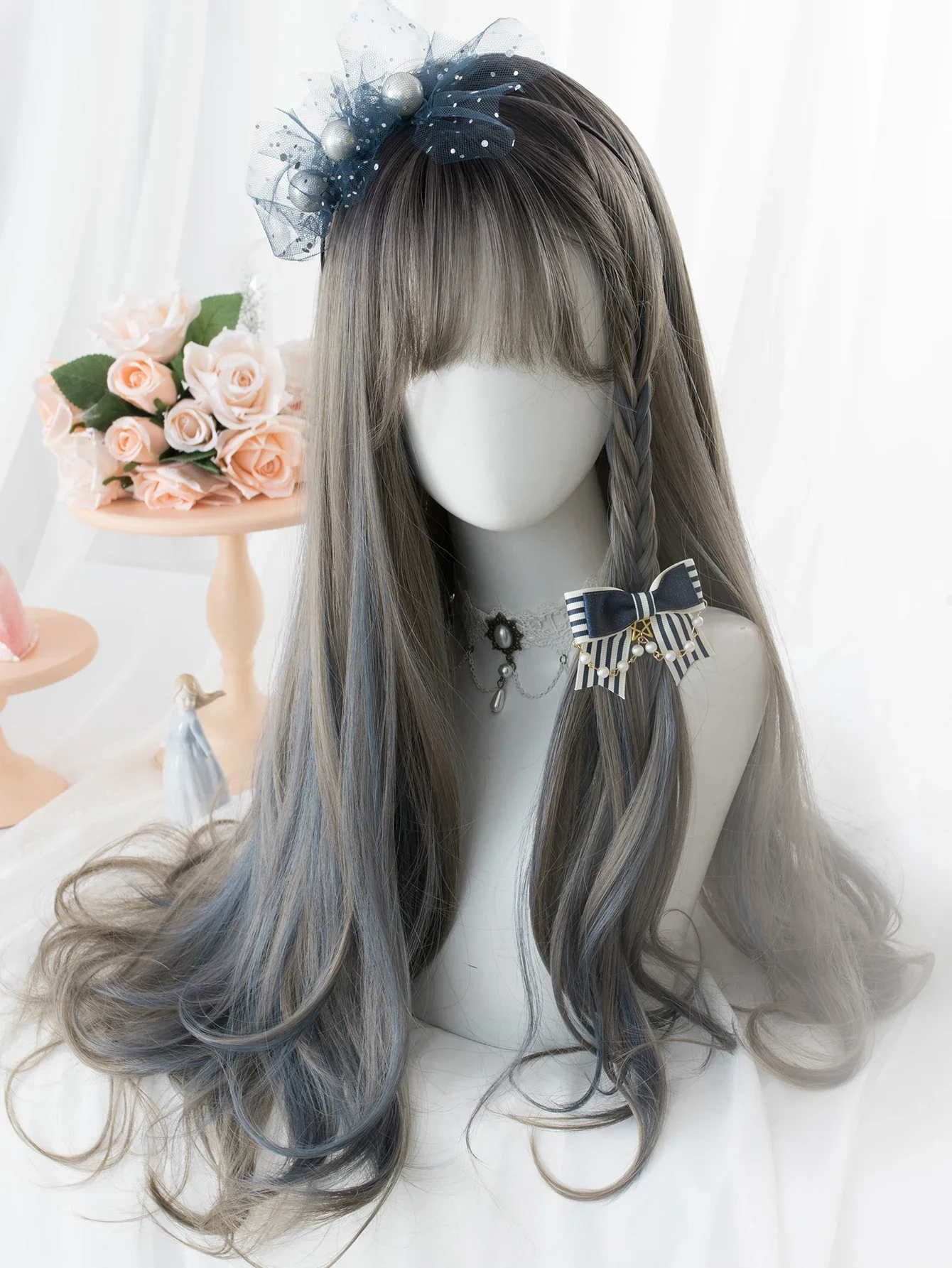 

26Inch Silver Gray Highlight Gray Blue With Bang Synthetic Wigs Long Natural Straight Hair Wig for Women Cosplay Heat Resistant