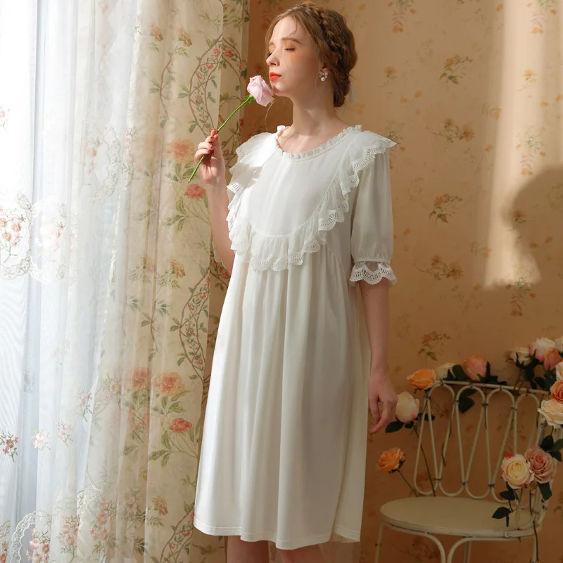 Women Comfortable White Short Sleeve Sleepwear Lingerie Nightdress French Lace Nightgowns
Women Comfortable White Short Sleeve Sleepwear Lingerie Nightdress French Lace Nightgowns