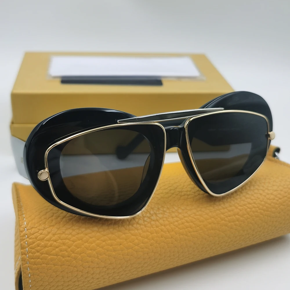 2024 New Luxury Designer Women's Sunglasses Steampunk Cat Eye Frame Fashion Eyeglasses Elegant for Female Male UV400 Sunglasses
2024 New Luxury Designer Women's Sunglasses Steampunk Cat Eye Frame Fashion Eyeglasses Elegant for Female Male UV400 Sunglasses