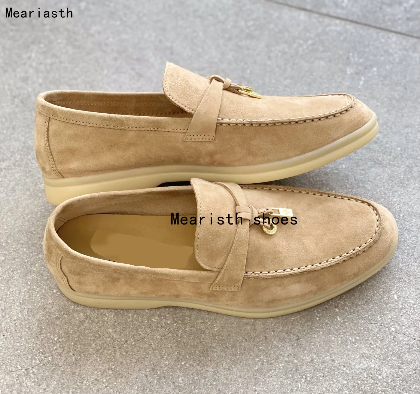 Suede leather Women Flat Shoes Summer Unisex Moccasin Metal Lock Tassel Soft Sole Slip On Comfortable Men Driving Loafers Shoes 
Suede leather Women Flat Shoes Summer Unisex Moccasin Metal Lock Tassel Soft Sole Slip On Comfortable Men Driving Loafers Shoes