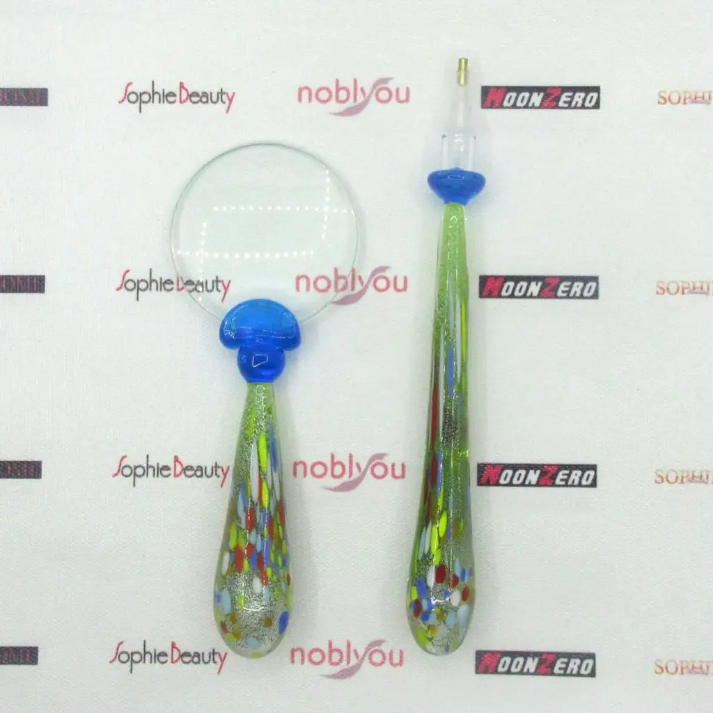 Glass Pen New Colored Glass Magnifying Pen Set For Diamond Painting Mosaic Embroidery Tools Beautiful Handle Home Needlework Kit
Glass Pen New Colored Glass Magnifying Pen Set For Diamond Painting Mosaic Embroidery Tools Beautiful Handle Home Needlework Kit
