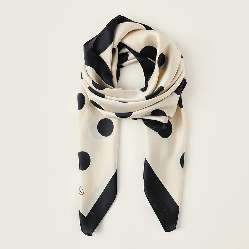 90×90cm Polyester Satin Scarf For Women Luxury Brand Square Size Digital Printing Silk Feeling Shawls And Wraps In Spring Autumn
90×90cm Polyester Satin Scarf For Women Luxury Brand Square Size Digital Printing Silk Feeling Shawls And Wraps In Spring Autumn