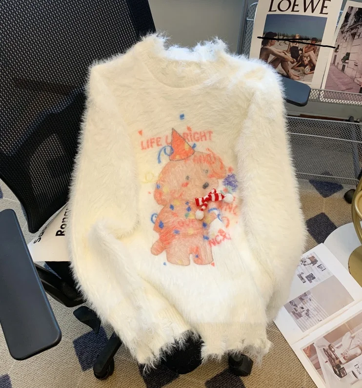 Autumn and Winter New Christmas Dog Irregular Knitted Sweater Female Autumn and Winter Lazy Wind Sable Warm Fur Top
Autumn and Winter New Christmas Dog Irregular Knitted Sweater Female Autumn and Winter Lazy Wind Sable Warm Fur Top