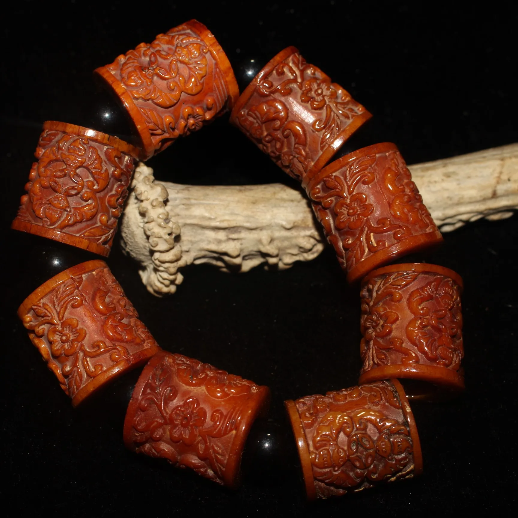 Home Crafts With Beautiful Appearance and Exquisite Craftsmanship are Worth Decorating Collecting and Showcasing
Home Crafts With Beautiful Appearance and Exquisite Craftsmanship are Worth Decorating Collecting and Showcasing