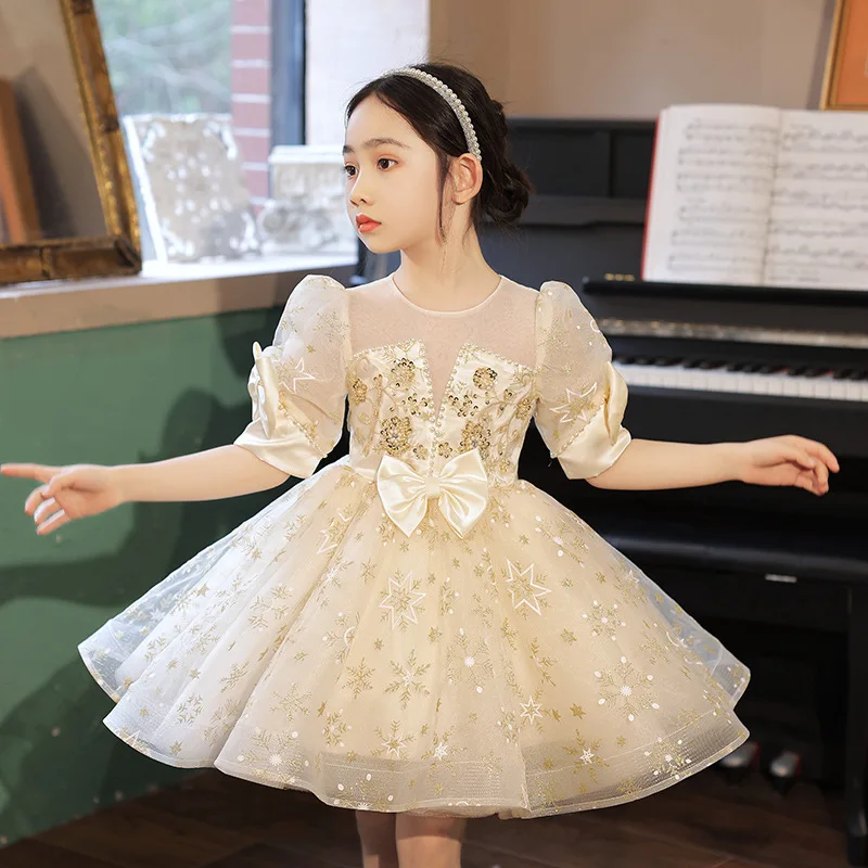 Summer Little Girl Piano Playing Fluffy Princess Ball Gown Children Birthday Party Dresses Hosting Performance Costumes y531
Summer Little Girl Piano Playing Fluffy Princess Ball Gown Children Birthday Party Dresses Hosting Performance Costumes y531