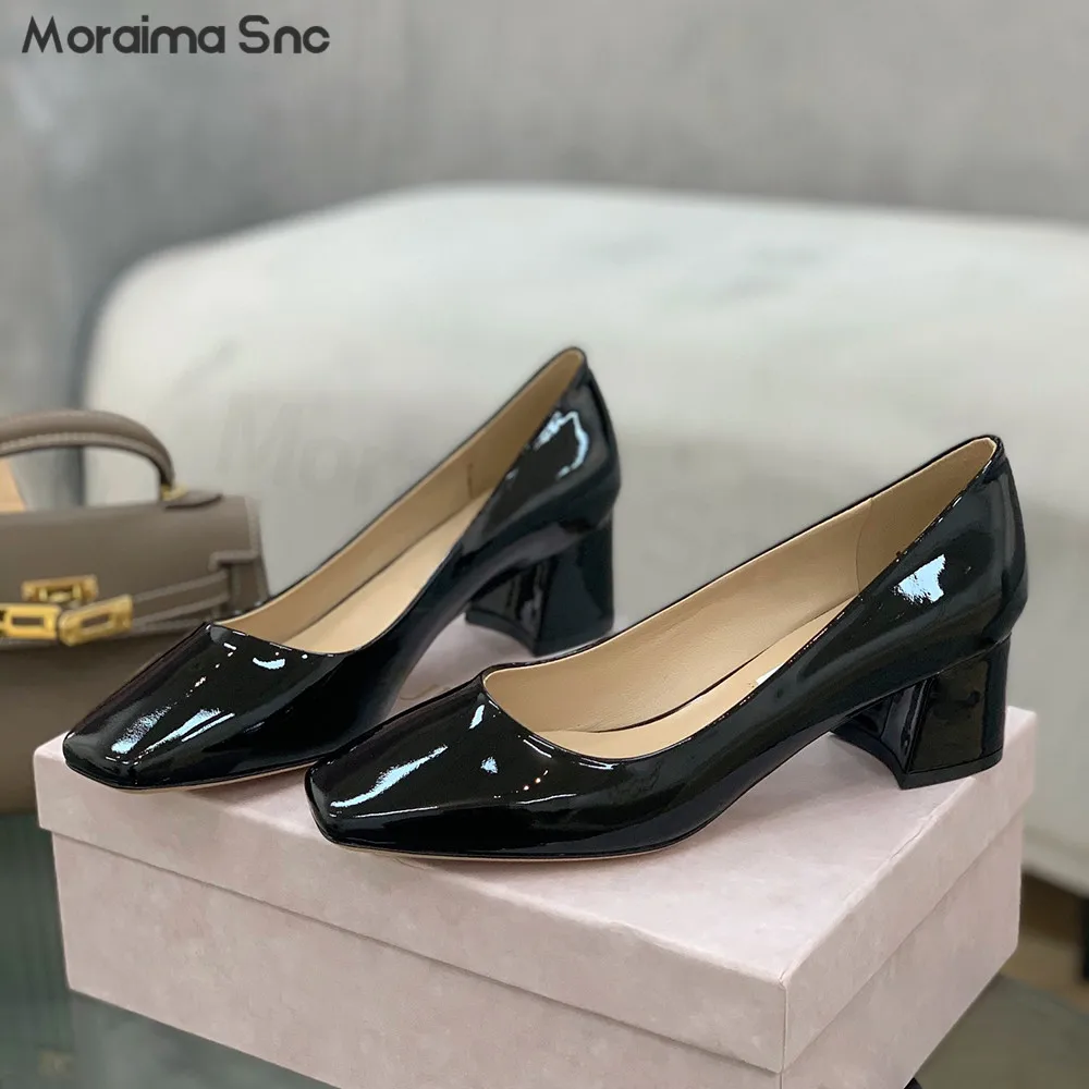 

Patent Leather Solid Color Simple High-Heeled Shoes Square Toe Mid-Heeled Fashion Pumps Shallow Mouth Commuting Women's Shoes