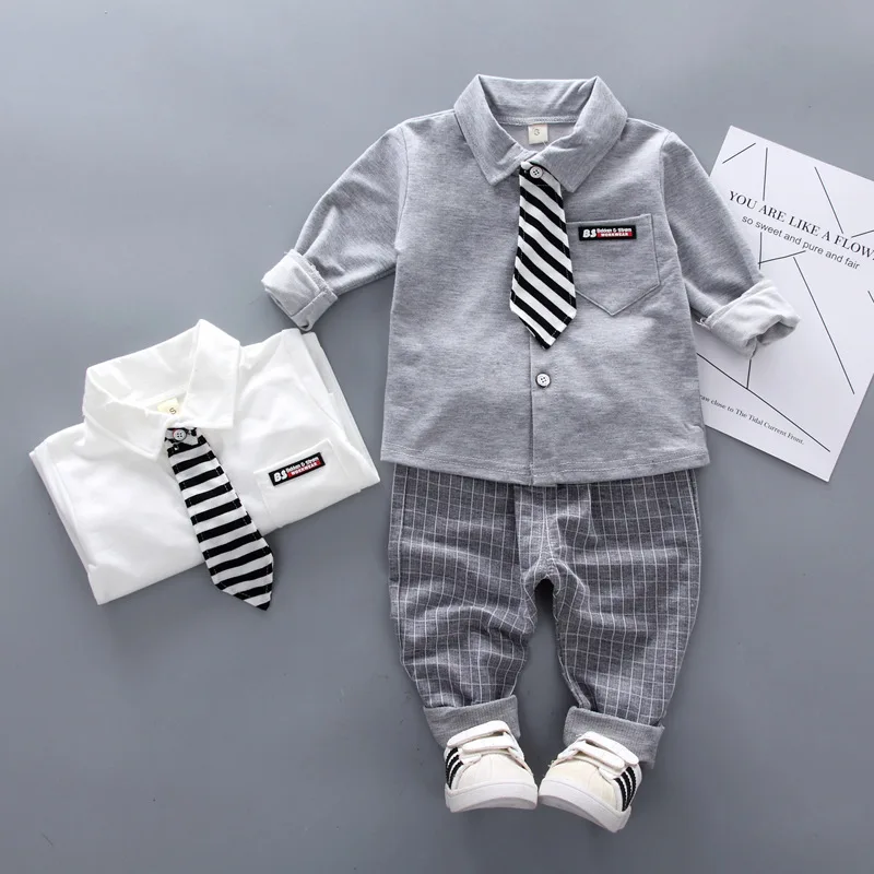 New Spring Autumn Handsome Boys Clothing Set Full Sleeve Striped Tie Decoration Lapel Shirt Top + Grid Pants 2Pcs Suit For Kids
New Spring Autumn Handsome Boys Clothing Set Full Sleeve Striped Tie Decoration Lapel Shirt Top + Grid Pants 2Pcs Suit For Kids