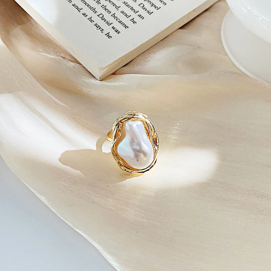 

Simple and Irregular Pearl Ring Women's Index Finger Ring Personalized Fashion Design Tail Ring Party Wedding