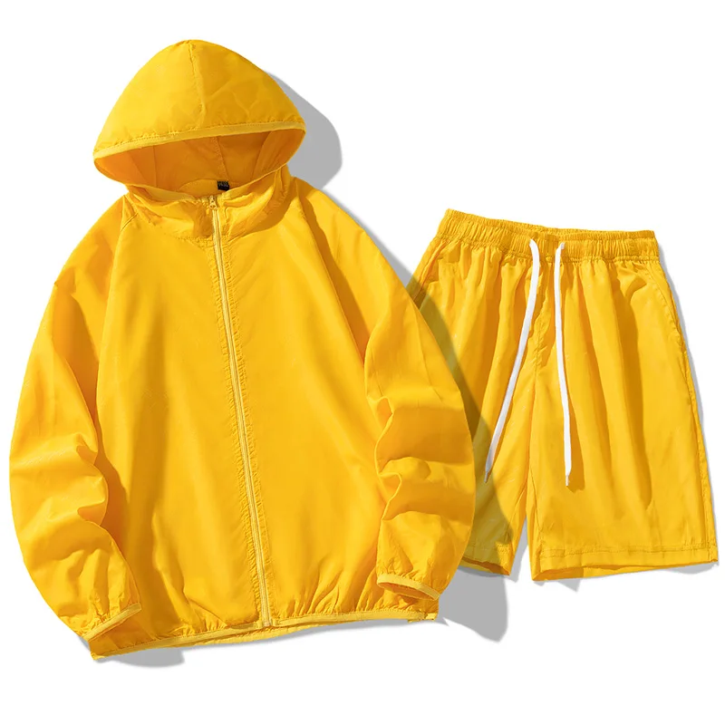 Мужской спортивный костюм из двух предметов, корейский спортивный костюм с капюшоном и шортами, тонкая одежда, лето 2024
Мужской спортивный костюм из двух предметов, корейский спортивный костюм с капюшоном и шортами, тонкая одежда, лето 2024