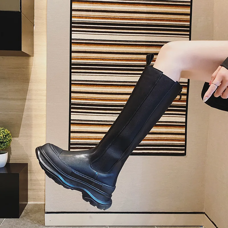 Women Chesil Boot High Boots Microfiber Round Solid Color Waterproof Non Slip Sleeve Platform Winter
Women Chesil Boot High Boots Microfiber Round Solid Color Waterproof Non Slip Sleeve Platform Winter