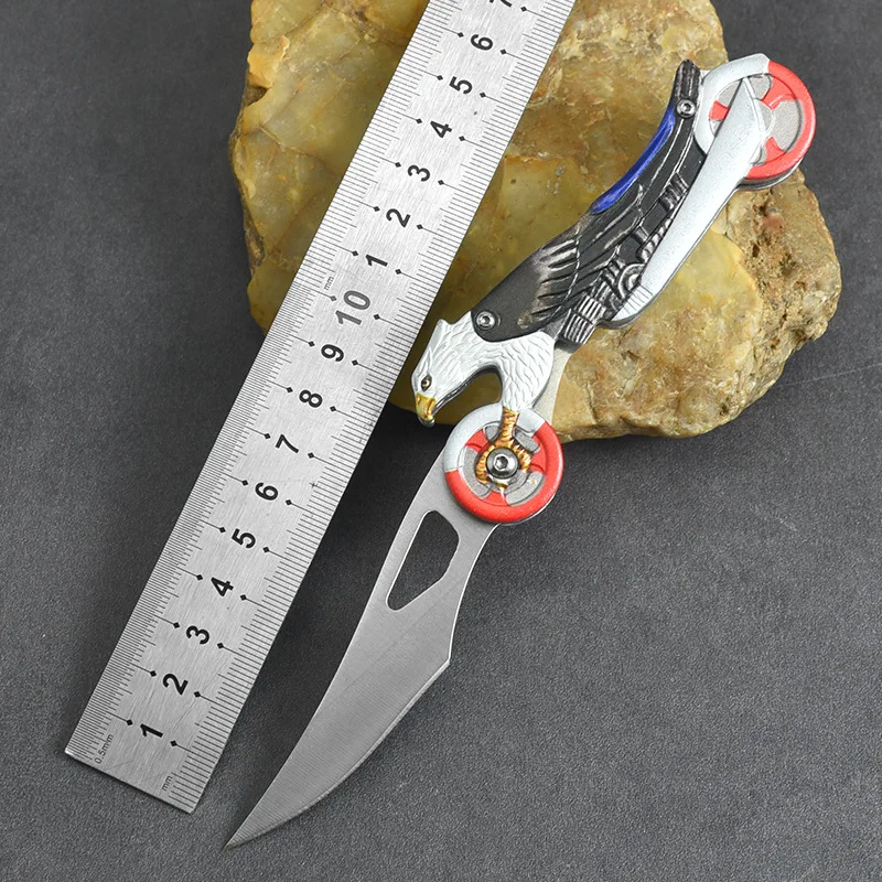 Creative stainless steel folding knife, Xiongying motorcycle outdoor camping portable survival outdoor self-defense knife 
Creative stainless steel folding knife, Xiongying motorcycle outdoor camping portable survival outdoor self-defense knife