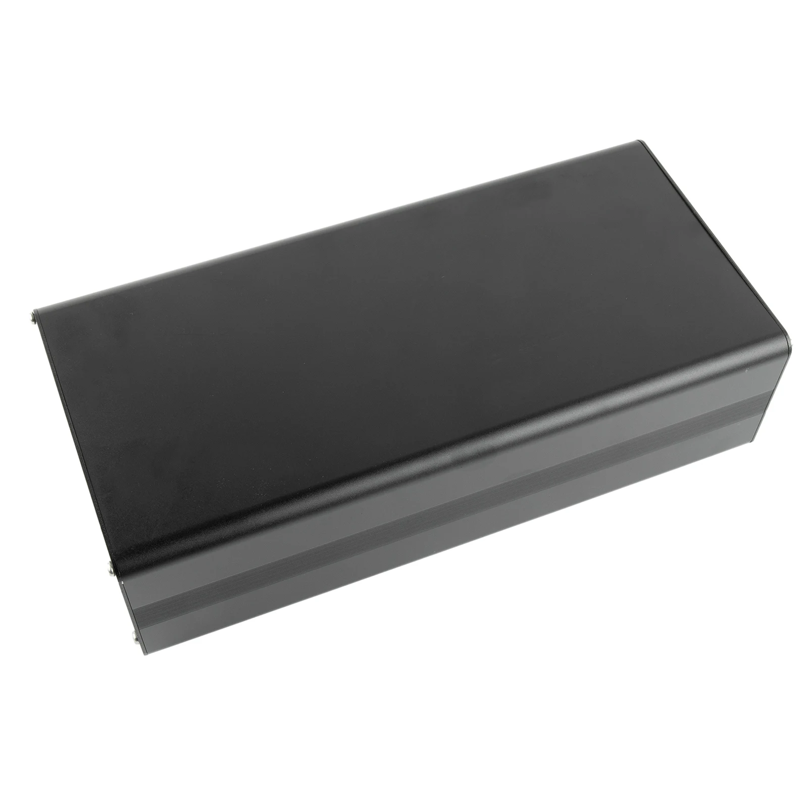 High Quality 2023 New EBike Replacement Parts Battery Box Ebike Shelf Holder Case 1865/21700 Black Electric Bike
High Quality 2023 New EBike Replacement Parts Battery Box Ebike Shelf Holder Case 1865/21700 Black Electric Bike