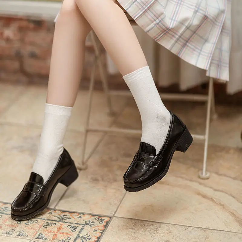 Japanese White Lolita Socks Short Tube Cotton Summer Thin Lolita Lace Cute JK Kawaii Socks Designer Socks
Japanese White Lolita Socks Short Tube Cotton Summer Thin Lolita Lace Cute JK Kawaii Socks Designer Socks