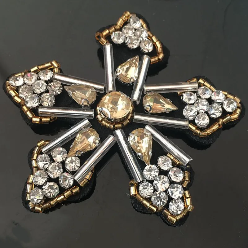 1PCS Hand beaded and embroidered three-dimensional five-pointed star hand-stitched claw drill DIY hat, shoe and sock fabric patc
1PCS Hand beaded and embroidered three-dimensional five-pointed star hand-stitched claw drill DIY hat, shoe and sock fabric patc