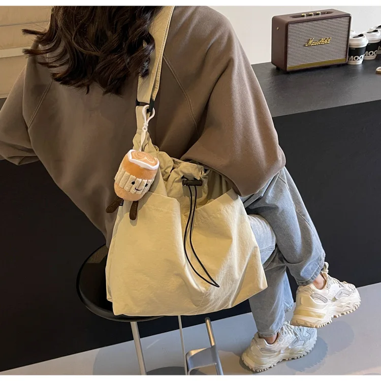Women's Large Capacity Nylon Cloth Tote Bag Summer Versatile Crossbody & Shoulder Bag For School Class Daily Commute Women's Large Capacity Nylon Cloth Tote Bag Summer Versatile Crossbody & Shoulder Bag For School Class Daily Commute
