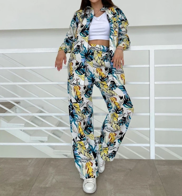 New Fashion 2024 for Women Spring Summer Casual Style Printed Loose Top High Waisted Wide Leg Pants Women's Simple Pants Set
New Fashion 2024 for Women Spring Summer Casual Style Printed Loose Top High Waisted Wide Leg Pants Women's Simple Pants Set