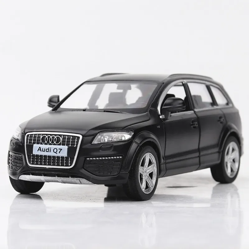 

1:36 Audi Q7 Luxury Large SUV Alloy Car Model Christmas Gifts Simulation Exquisite Diecast Toy Vehicles Kid's Toys A12