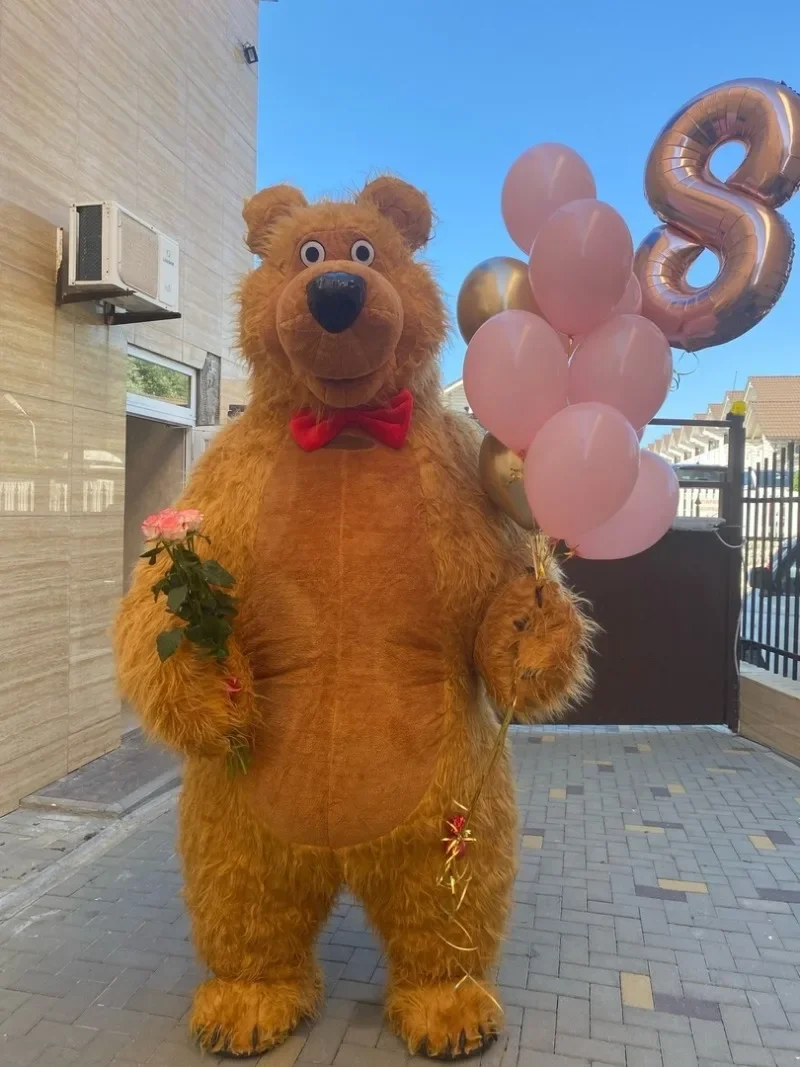 Giant Full Body Inflatable Bear Mascot Costume Adult Walkable Blow Up Suit Stage Wear Character Fancy Dress for Entertainment
Giant Full Body Inflatable Bear Mascot Costume Adult Walkable Blow Up Suit Stage Wear Character Fancy Dress for Entertainment