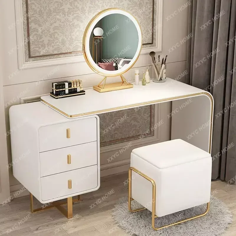 Современные роскошные подсветки для туалетного столика, зеркало для макияжа, скандинавский Ins туалетный столик, шкаф, Туалетная принадлежность, мебель для спальни
Современные роскошные подсветки для туалетного столика, зеркало для макияжа, скандинавский Ins туалетный столик, шкаф, Туалетная принадлежность, мебель для спальни