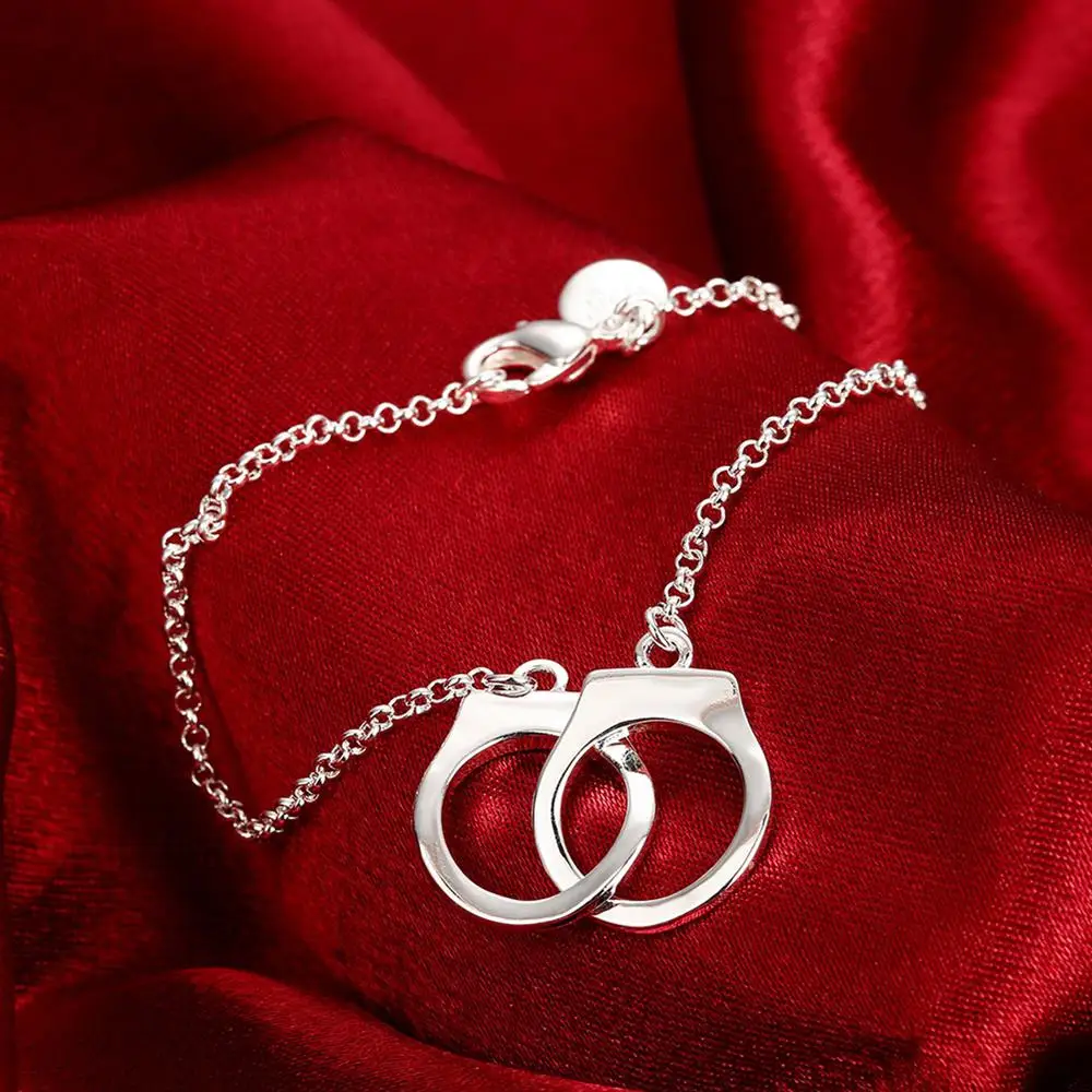 925 Sterling Silver Lady Bracelets Handcuffs Chain for Women Men Wedding Party Fashion Luxury Jewelry Valentine's Day Gifts
925 Sterling Silver Lady Bracelets Handcuffs Chain for Women Men Wedding Party Fashion Luxury Jewelry Valentine's Day Gifts