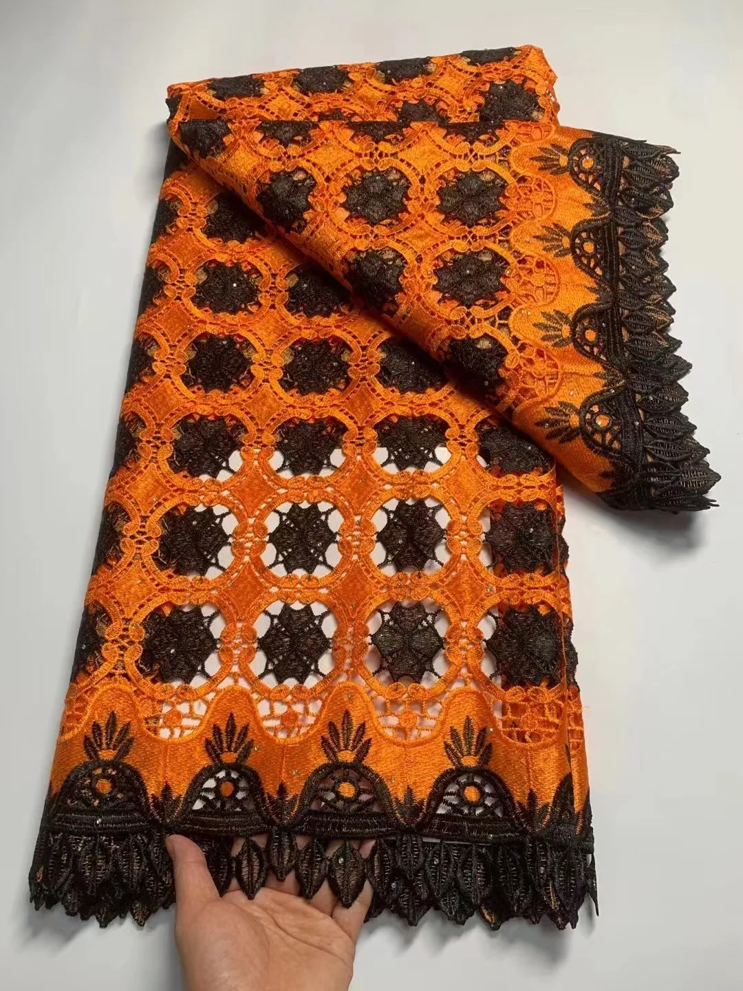 5Yards African Guipure Lace Fabric 2024 High Quality 100%Cotton Swiss Voile Lace With Sequins Nigerian Cord Lace Fabric
5Yards African Guipure Lace Fabric 2024 High Quality 100%Cotton Swiss Voile Lace With Sequins Nigerian Cord Lace Fabric
