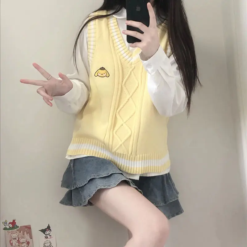 Sanrio Pompom Purin Embroidered Vest Autumn New Knitted Vest Women's Jk Tank Top Overlay Loose and Academy Style Sweater Gift
Sanrio Pompom Purin Embroidered Vest Autumn New Knitted Vest Women's Jk Tank Top Overlay Loose and Academy Style Sweater Gift