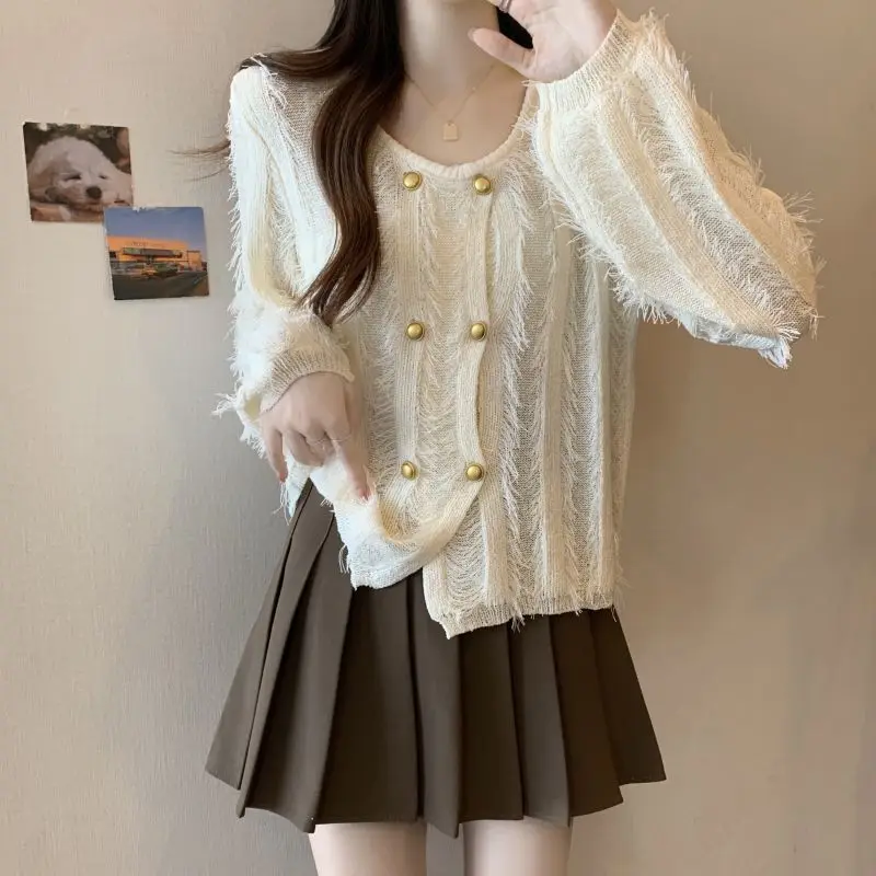 Korean Style High-Grade O-Neck Tassel Knitted Cardigan Sweater Women 2023 Autumn New Double Breasted Long Sleeve Sweater Women
Korean Style High-Grade O-Neck Tassel Knitted Cardigan Sweater Women 2023 Autumn New Double Breasted Long Sleeve Sweater Women