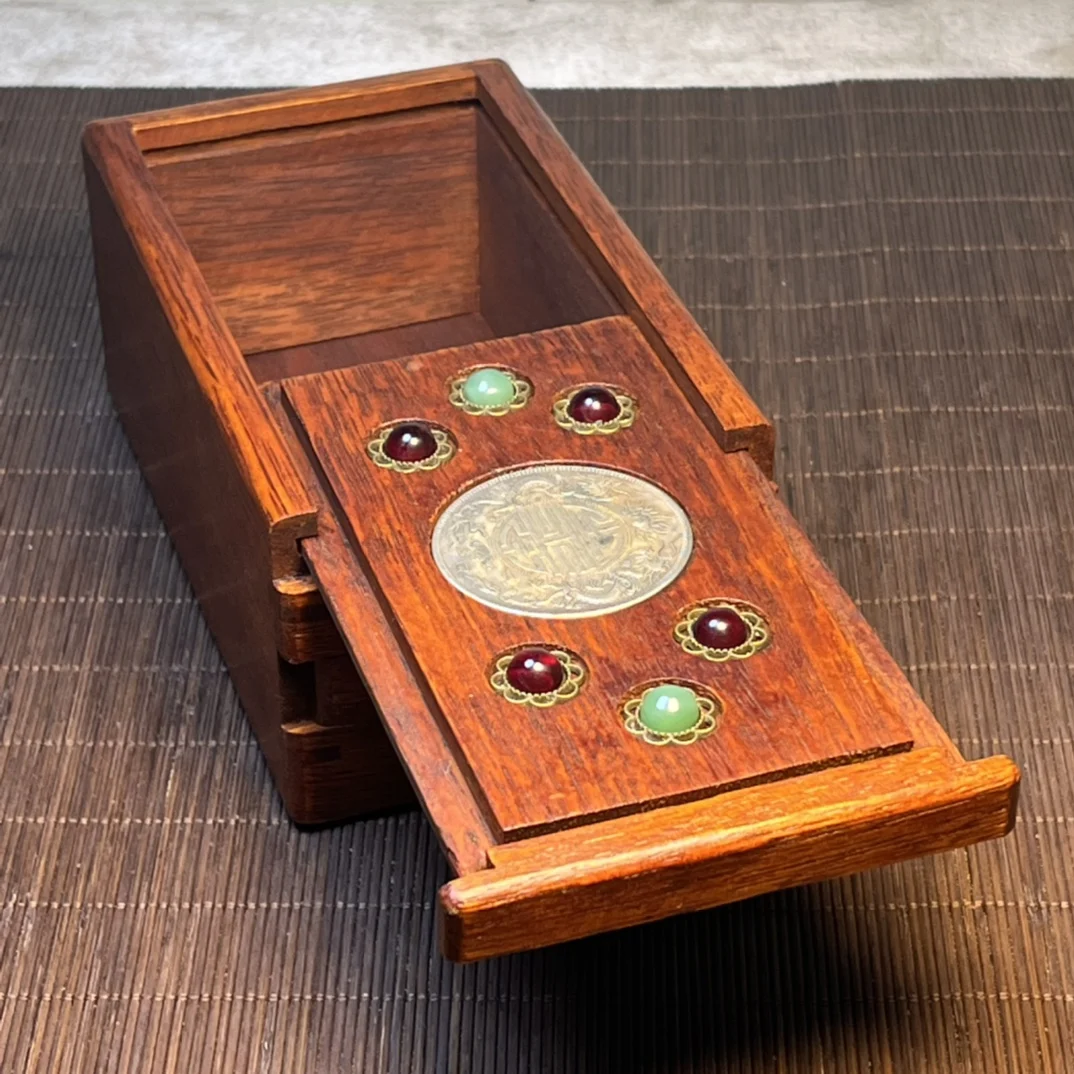 Collect Exquisite Hand-carved Huanghuali Wood Carving and Inlaid Gemstone Square Box Handicraft Home Decoration#4
Collect Exquisite Hand-carved Huanghuali Wood Carving and Inlaid Gemstone Square Box Handicraft Home Decoration#4