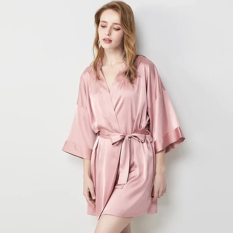 2023 Bridesmaid Sexy Summer Nightgown Robe Wedding Kimonos Satin Loungewear Women's Set Sleepwear Cami Pajamas Silk
2023 Bridesmaid Sexy Summer Nightgown Robe Wedding Kimonos Satin Loungewear Women's Set Sleepwear Cami Pajamas Silk