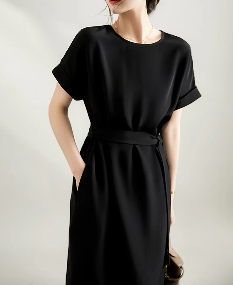 Elegant O Neck Black Midi Dress for Women with Belt Casual Summer Straight Tube Dress 2023 New
Elegant O Neck Black Midi Dress for Women with Belt Casual Summer Straight Tube Dress 2023 New