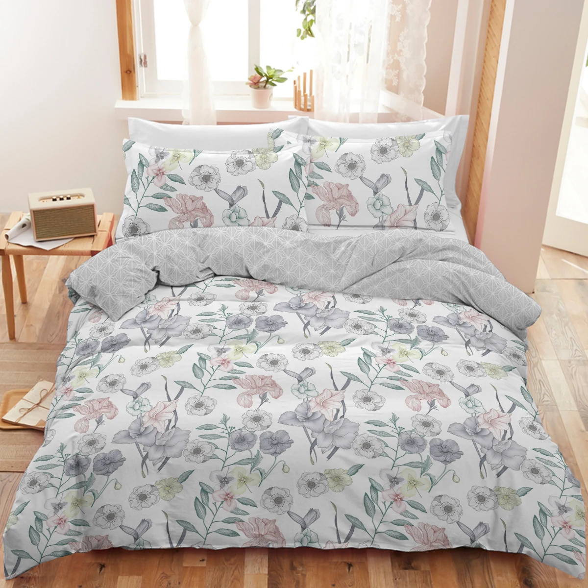 

BeddingOutlet 3PCS Floral Duvet Cover Soft Microfiber Botanical Bedding Comforter Cover Set For All Seasons Twin Queen King Size