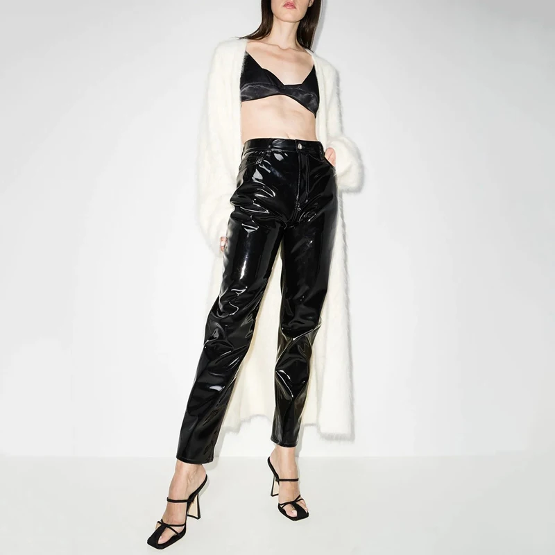 High-end Lacquered Leather Wide-leg Ankle-length Trousers For Women Fleece-lined High Waist Slim Harem Pants Autumn & Winter
High-end Lacquered Leather Wide-leg Ankle-length Trousers For Women Fleece-lined High Waist Slim Harem Pants Autumn & Winter