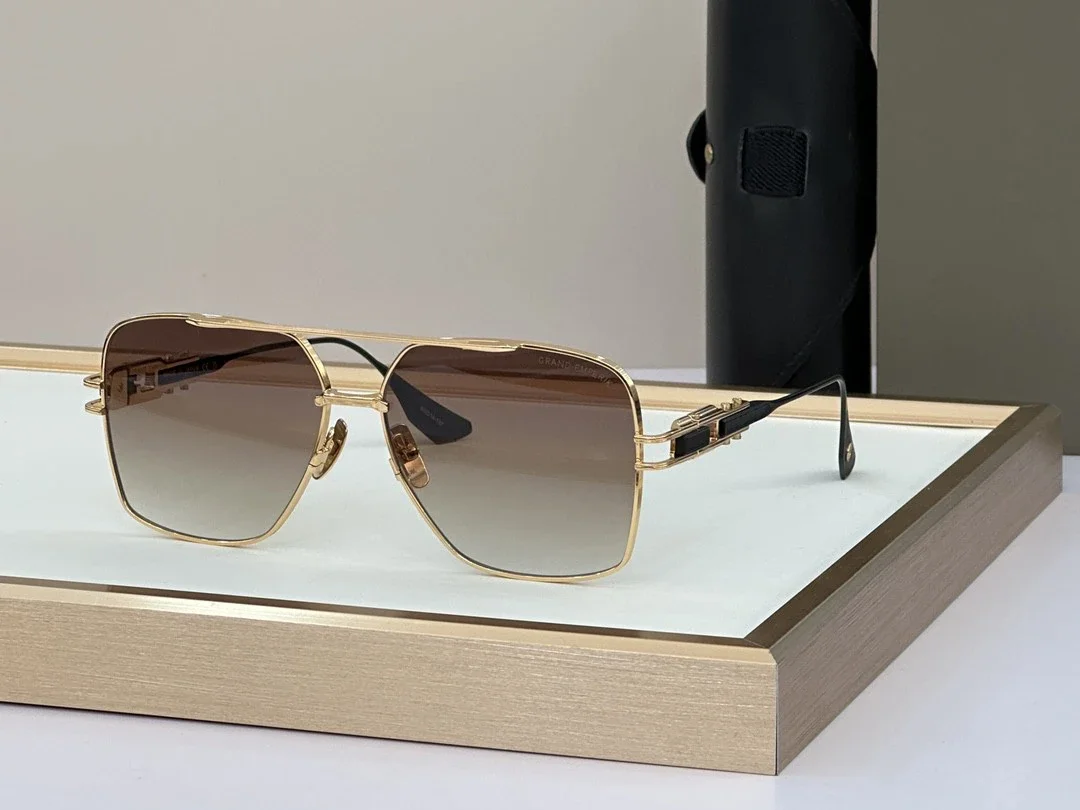 ADITA GRAND EMPERIK DTS159 Top High Quality Sunglasses for Men Titanium Style Fashion Design Sunglasses for Womens With Box
ADITA GRAND EMPERIK DTS159 Top High Quality Sunglasses for Men Titanium Style Fashion Design Sunglasses for Womens With Box