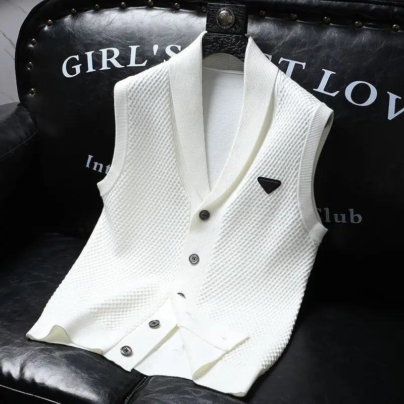 Men's Clothing Sleeveless Collared Knit Sweater Male Icon Waistcoat White Vest Business Classic Wool Spring Autumn Elegant Golf
Men's Clothing Sleeveless Collared Knit Sweater Male Icon Waistcoat White Vest Business Classic Wool Spring Autumn Elegant Golf