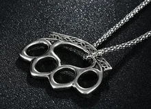 Creative Metal Brass Knuckle Duster Zinc alloy Outdoor Safety-defend Portable Backpack Decorative Pocket EDC Small Tool
Creative Metal Brass Knuckle Duster Zinc alloy Outdoor Safety-defend Portable Backpack Decorative Pocket EDC Small Tool