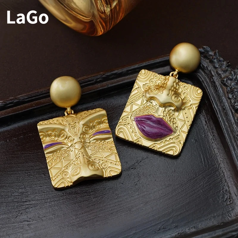 

Fashion Jewelry Exaggerative Retro Statue Drop Personality Design High Quality Asymmetrical Metal Earrings For Women Gift