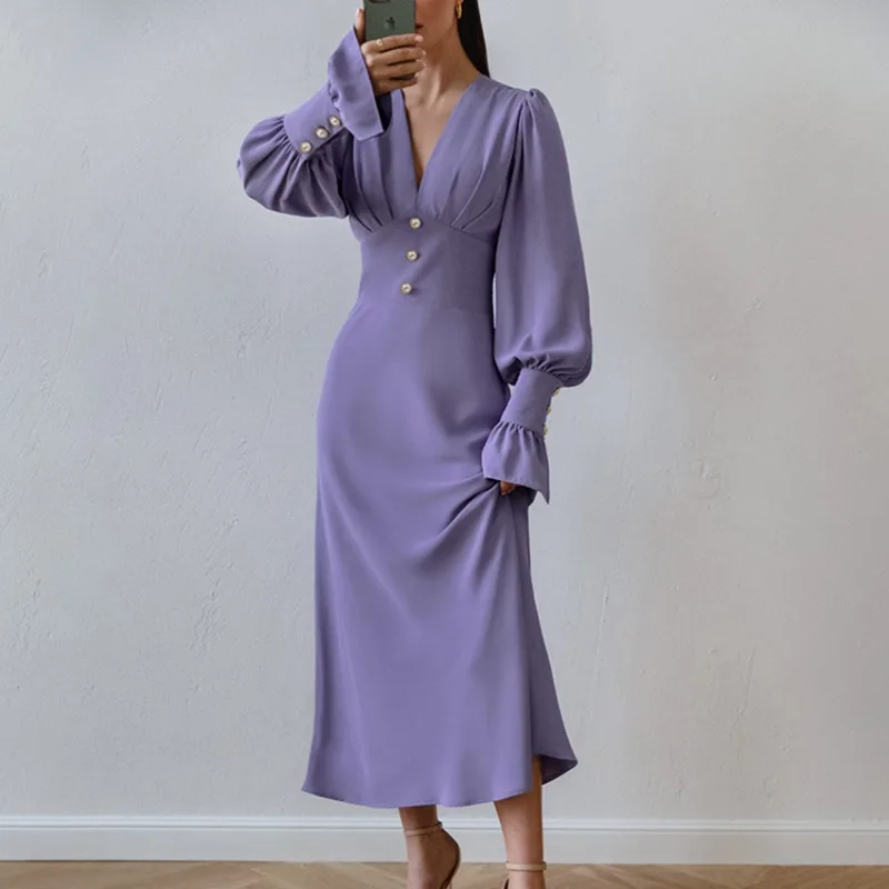 Classic V-neck Lantern Sleeve Chiffon Dress Spring and Summer Women Casual Waistband Button Decoration A-line Evening Dress
Classic V-neck Lantern Sleeve Chiffon Dress Spring and Summer Women Casual Waistband Button Decoration A-line Evening Dress