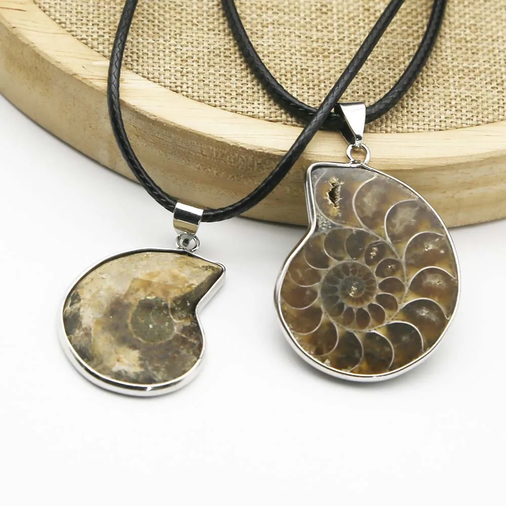 Quality Natural Stone Shell Snail Pendant Silver Edge Leather Rope Necklace Sweater Chain Marine Conch Charm Animal Jewelry 4PCS 
Quality Natural Stone Shell Snail Pendant Silver Edge Leather Rope Necklace Sweater Chain Marine Conch Charm Animal Jewelry 4PCS