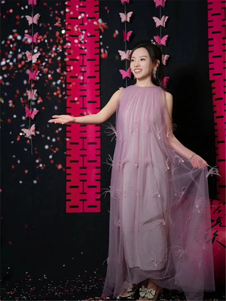 

New Chinese style niche light wedding dress, outdoor shooting, morning gown, bride's wedding dress, pink fairy aura dress