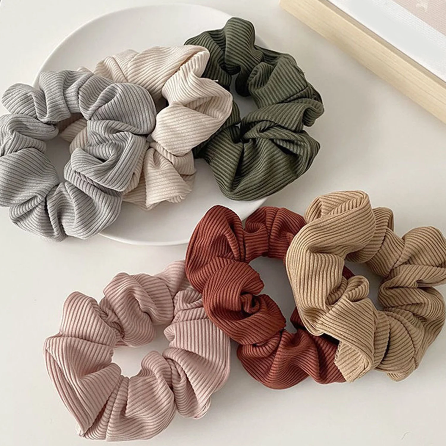 6Pcs/Set Warm Color Cute Sweet French Large Intestine Circle Ponytail Hair Ring Hair Ties Hair Accessories Head Bands For Women
6Pcs/Set Warm Color Cute Sweet French Large Intestine Circle Ponytail Hair Ring Hair Ties Hair Accessories Head Bands For Women