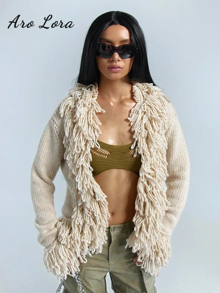Solid Tassel Cardigan For Women Fashion Autumn Long Sleeve Knitted Sweater Coat Female 2023 Winter Warm Street Loose Cardign
Solid Tassel Cardigan For Women Fashion Autumn Long Sleeve Knitted Sweater Coat Female 2023 Winter Warm Street Loose Cardign