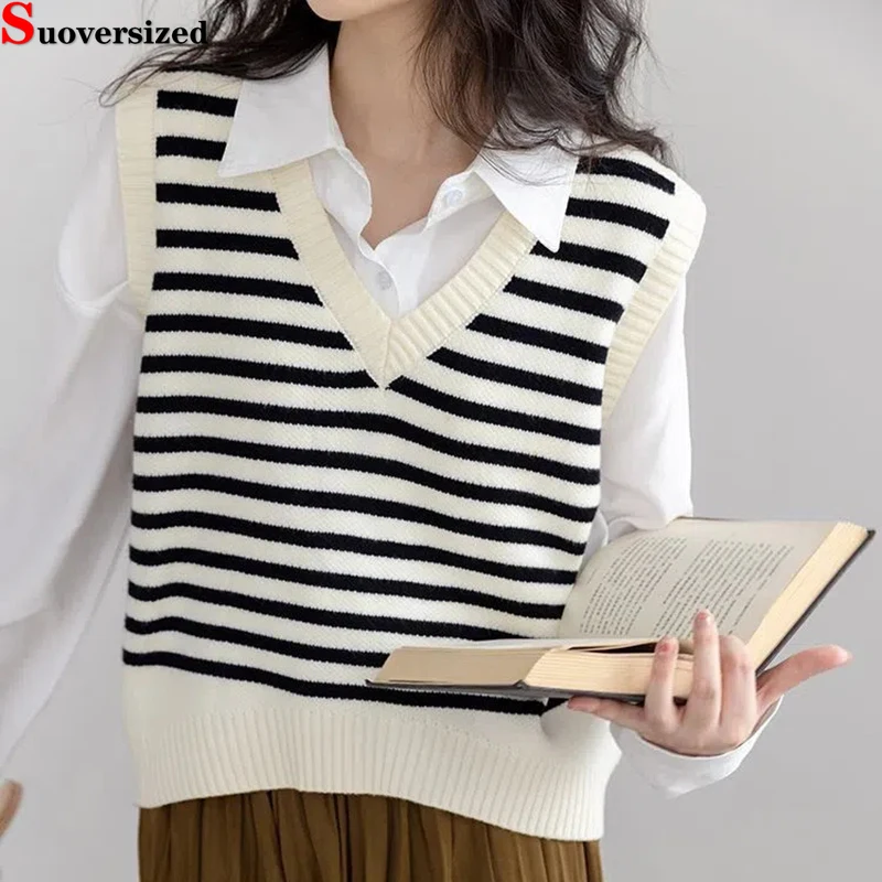 Women Chic Elegant All Match Short Waistcoat Loose Casual Sleeveless Tops New Korean Spring Fall Striped Knitted Vests
Women Chic Elegant All Match Short Waistcoat Loose Casual Sleeveless Tops New Korean Spring Fall Striped Knitted Vests